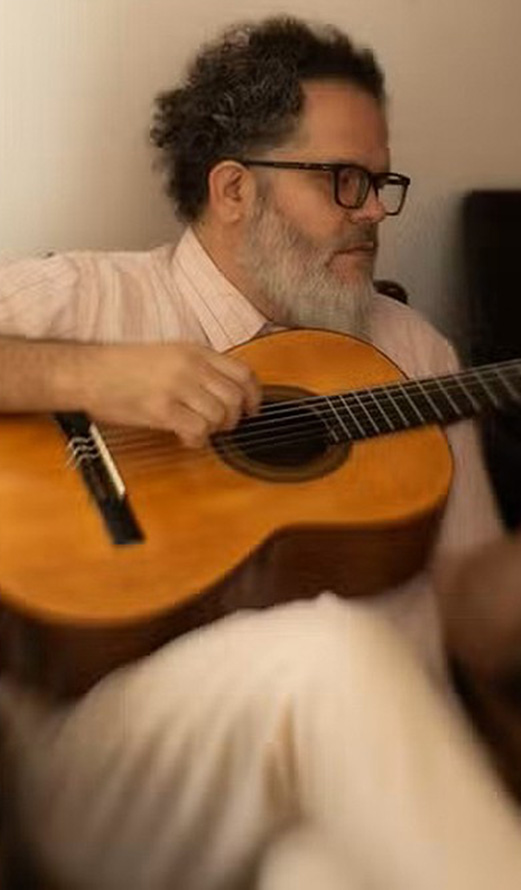 Romulo Fróes